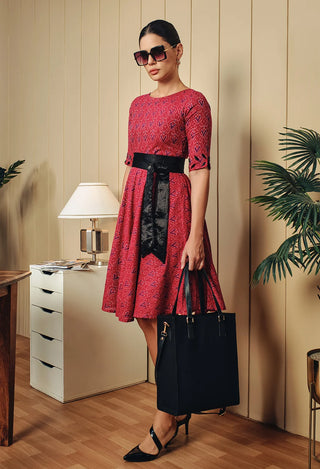 Black tote bag with crane design, perfect for everyday use.