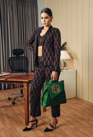 Luxurious black co-ord set featuring elegant Sambalpuri Ikat design.