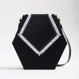 Stylish and functional hexagonal shaped tote bag